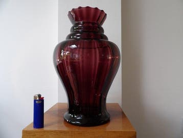 Doyen - Vaas - Glas