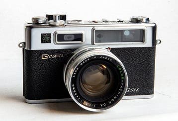 Yashica Electro 35 GSN / Minister D Analoge camera