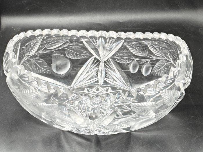 cristal de Bohême - Middentafel - L. 32 cm - Kristal, Antiquités & Art, Antiquités | Verre & Cristal