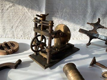 Collection thématique - Outils dépoque d’horloger et, Antiquités & Art