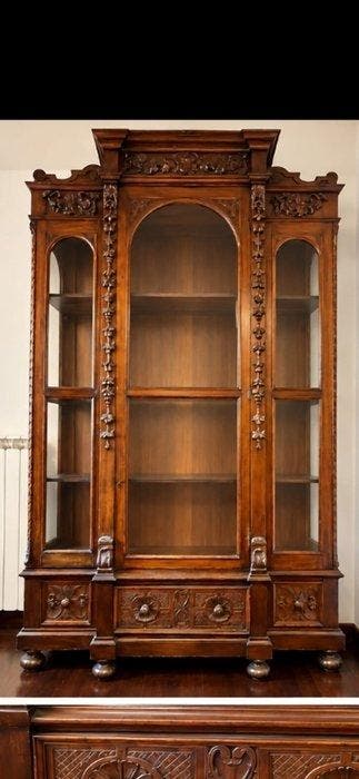 Vitrinekast - hard hout - 1880-Walnotenhout