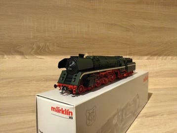 Märklin H0 - 38205 - Stoomlocomotief met tender (1) - BR 01, Hobby en Vrije tijd, Nieuw