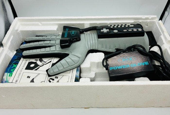 PAX - Power Glove (Famicom) - Title: Nintendo Famicom PAX, Consoles de jeu & Jeux vidéo, Consoles de jeu | Accessoires Autre