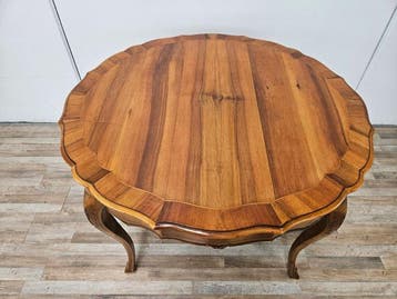 Table à manger - Table de style Baroque en bois de noyer