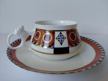 Lomonosov Imperial Porcelain Factory - N.Troitskaya - Beker