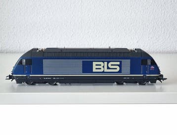 Roco H0 - 43656 - Elektrische locomotief (1) - Re 465 - BLS, Hobby en Vrije tijd, Nieuw
