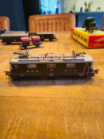 Fleischmann H0 - 4340 - Elektrische locomotief (1) - SBB,, Hobby en Vrije tijd, Nieuw