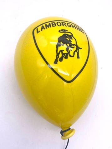 MVR - Lamborghini Balloon
