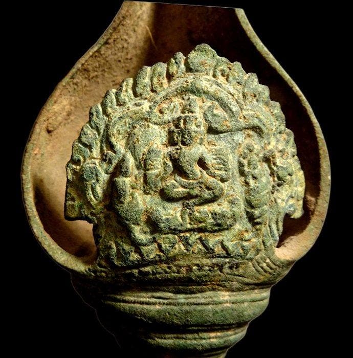 Oud-Khmer - Rituele bronzen schelp - 12e eeuw, Antiek en Kunst, Antiek | Overige Antiek