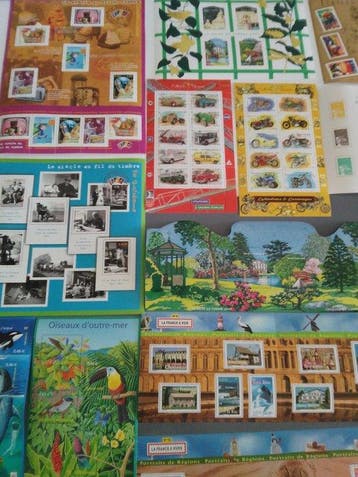 France - Énorme lot timbres Blocs feuillets MNH France -, Gestempeld