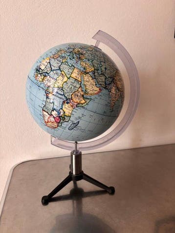 Celestial and terrestrial globes - Terrestrial Globe by