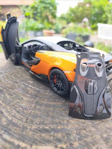 LCD Models 1:18 - Voiture miniature - McLaren 600 LT ,, Nieuw
