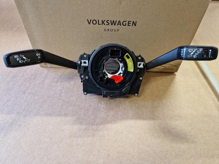 Stuurkolom Schakelaar VW Touareg CR7 Nieuw 760953507D, Auto diversen, Auto-accessoires, Nieuw, Verzenden