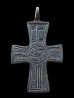 Croix - Bronze, Antiquités & Art