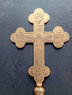 Geïnspireerd door de antieke stijl Crucifix - Verguld