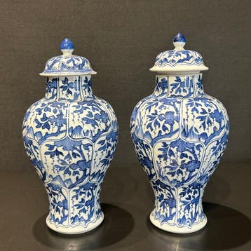 Vaas - Porselein - China - Kangxi (1662-1722) - set Kangxi