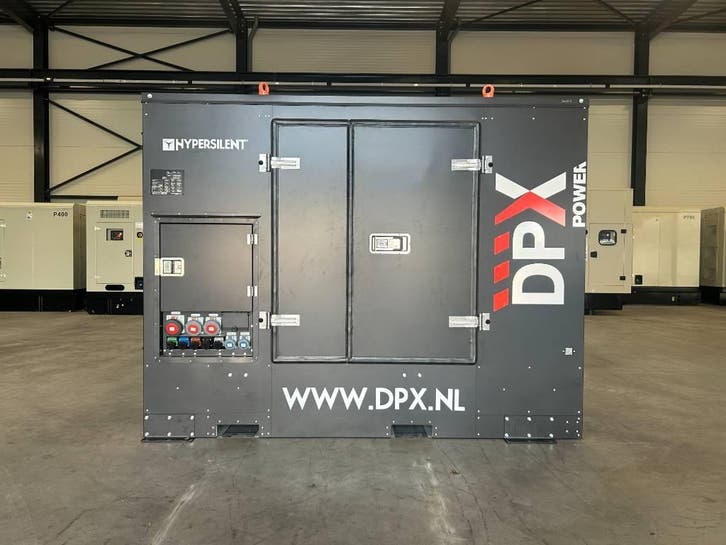 Iveco NEF45SM1A - 66 kVA Genset SuperSilent - DPX-21028, Articles professionnels, Machines & Construction | Générateurs, Enlèvement ou Envoi
