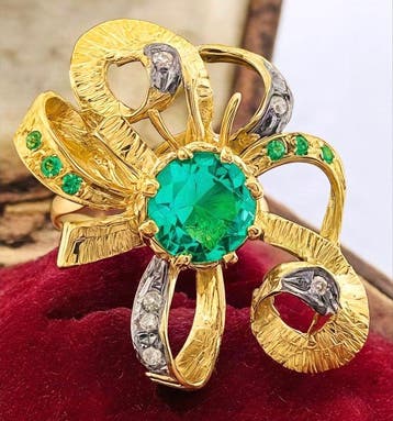Zonder minimumprijs - Ring - 9 kt. Geel goud, Zilver Smaragd