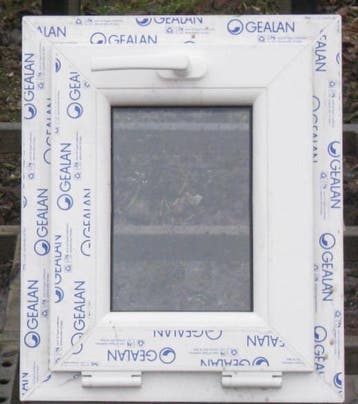 pvc raam , chassis , venster 41 x 50 wit / staalblauw 5011, Kunststof, Minder dan 75 cm, Raamkozijn, Nieuw