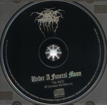 Darkthrone – Under A Funeral Moon (CD, 1993), Cd's en Dvd's, Cd's | Hardrock en Metal, Verzenden, Gebruikt