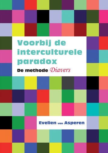 Voorbij de interculturele paradox 9789048419777, Verzenden, Gelezen, Evelien van Asperen