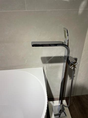 Design vloerkraan, Doe-het-zelf en Bouw, Ophalen, Nieuw, Chroom, Kraan