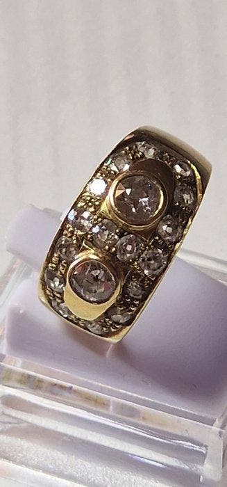 Bague - 18 carats Or jaune Diamant (Naturelle) - Diamant