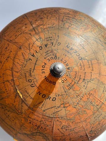 Terrestrial table globe - Joseph Forest - 1920-1930