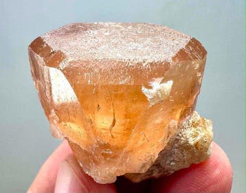 Topaas Kristal - Hoogte: 36 mm - Breedte: 34 mm- 51.2 g -, Verzamelen