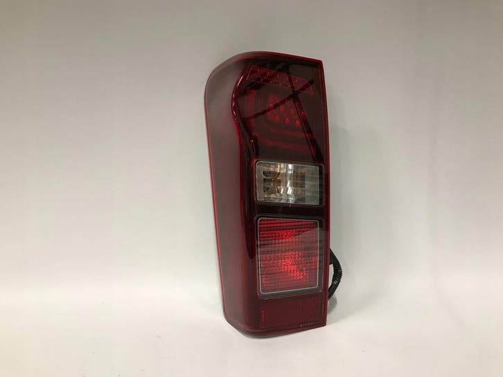 ISUZU D-MAX II 12-16 linker achterlicht LED donker, Auto-onderdelen, Verlichting, Gebruikt, Verzenden