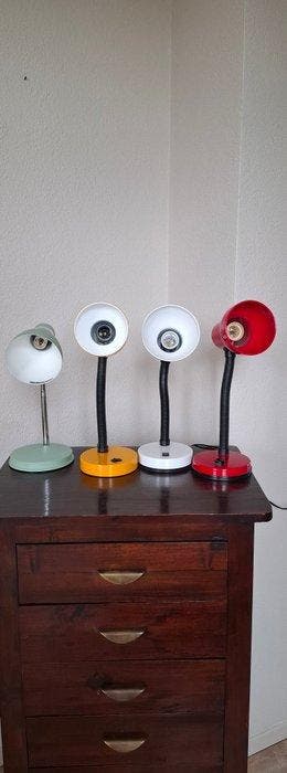 Bureaulamp (4) - Flexibele lampen mint - rood - wit - geel., Antiek en Kunst, Curiosa en Brocante