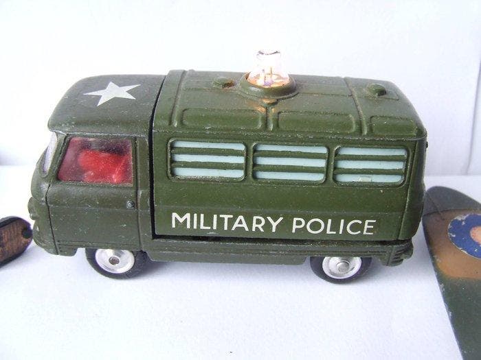 Dinky Toys - Modelauto (53) - Dinky toys acessórios e Corgi, Hobby & Loisirs créatifs, Voitures miniatures | 1:5 à 1:12