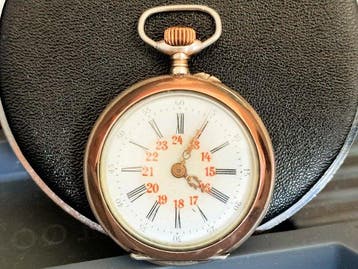 Antique Swiss Womans Pocket Watch 1900 - Cylindre Movement