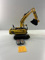 Lego Set - 8043 - Technic - Motorized Excavator /