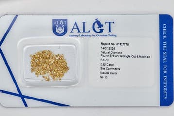 Zonder minimumprijs - 245 pcs Diamant (Natuurlijk) - 0.95 ct, Handtassen en Accessoires, Edelstenen, Nieuw