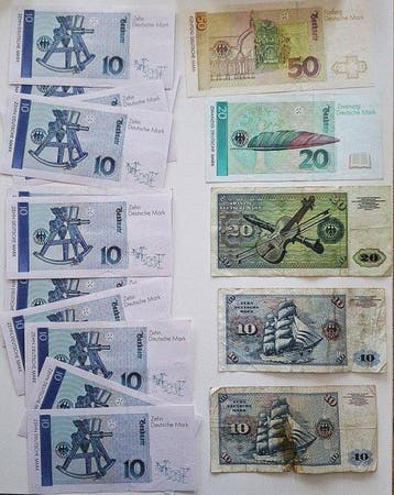 Duitsland. - 16 Banknotes - 220 Deutsche Mark - Various