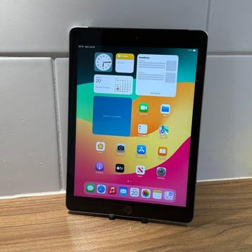 Apple iPad (6th Generation) 32GB Wifi + Cellular - Mobiele, Nieuw