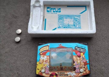 Gakken - LCD Card Game - Circus - Handheld gaming console -, Games en Spelcomputers, Nieuw