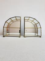 Paire de vitrines présentoirs en verre et laiton – Fond