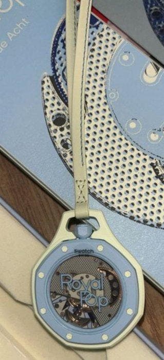 Swatch - Audemars Piguet x Swatch - Royal Pop - blaue acht -