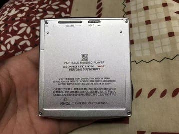 Sony - MZ-E707 Portable MiniDisc Player Walkman