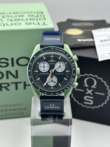 Omega x Swatch - MoonSwatch - Mission on Earth - Sans prix, Bijoux, Sacs & Beauté, Montres | Hommes