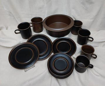 ARABIA Finland - Ulla Procopé - Tasse et soucoupe (12) -