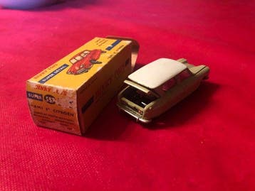 Dinky Toys 1:43 - Modelauto - Citroën Ami 6