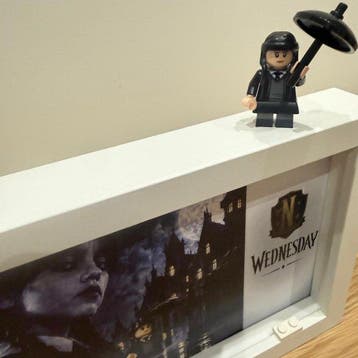 Lego - Limited edition - Wednesday – Nevermore Academy -