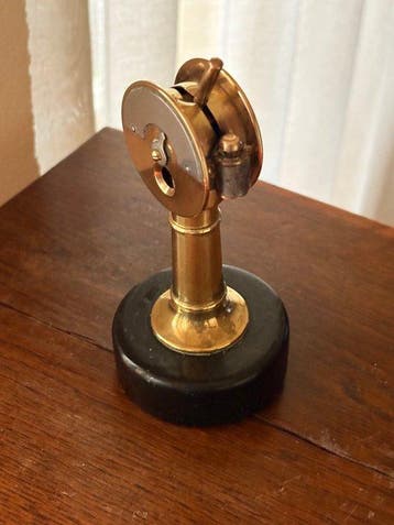 Beeldje - High Class Messing Sigarenknipper - Messing