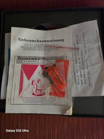Contactmediumbox uit de jaren tachtig - Antiek -, Antiek en Kunst, Antiek | Boeken en Manuscripten