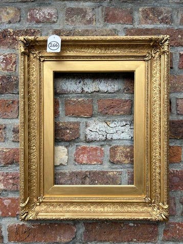 Lijst - 266. Museum antieke goud vergulde schilderijlijst.