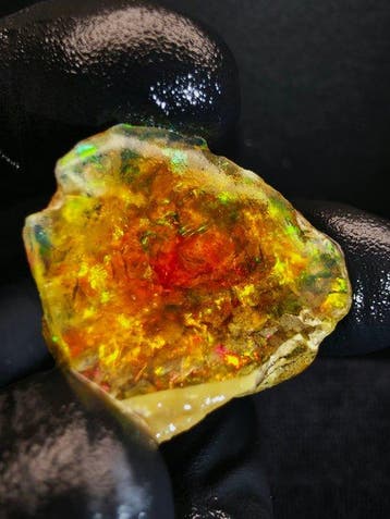 36.45cts Crystal Opal Specimen Ruw- 7.29 g