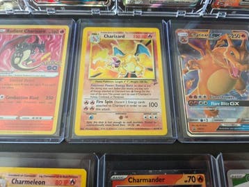 Pokémon - 19 Card - Charizard - Various sets, Nieuw